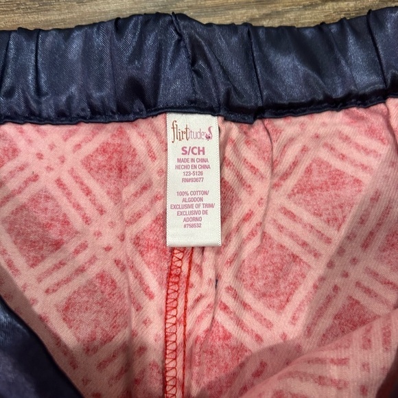 NWT Flirtitude (Will Flirt For Gifts) flannel pj pants size small - Picture 2 of 5